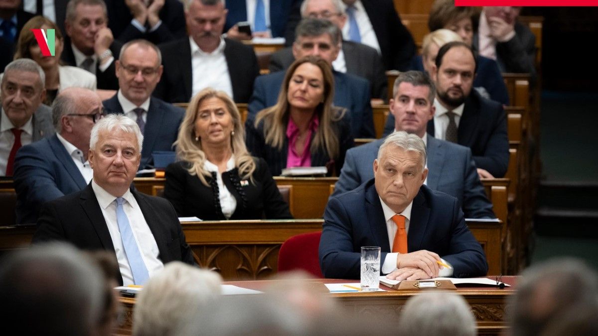 Parlamenti pofozkodás: így tette helyre Orbán Viktor Toroczkai Lászlót (VIDEÓ)