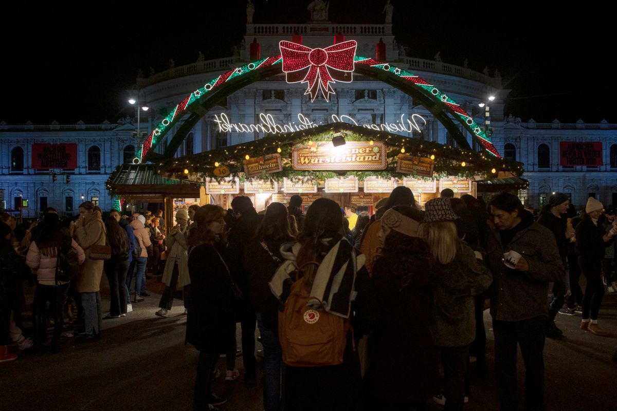 AUSTRIA - VIENNA - CHRISTMAS - MARKET