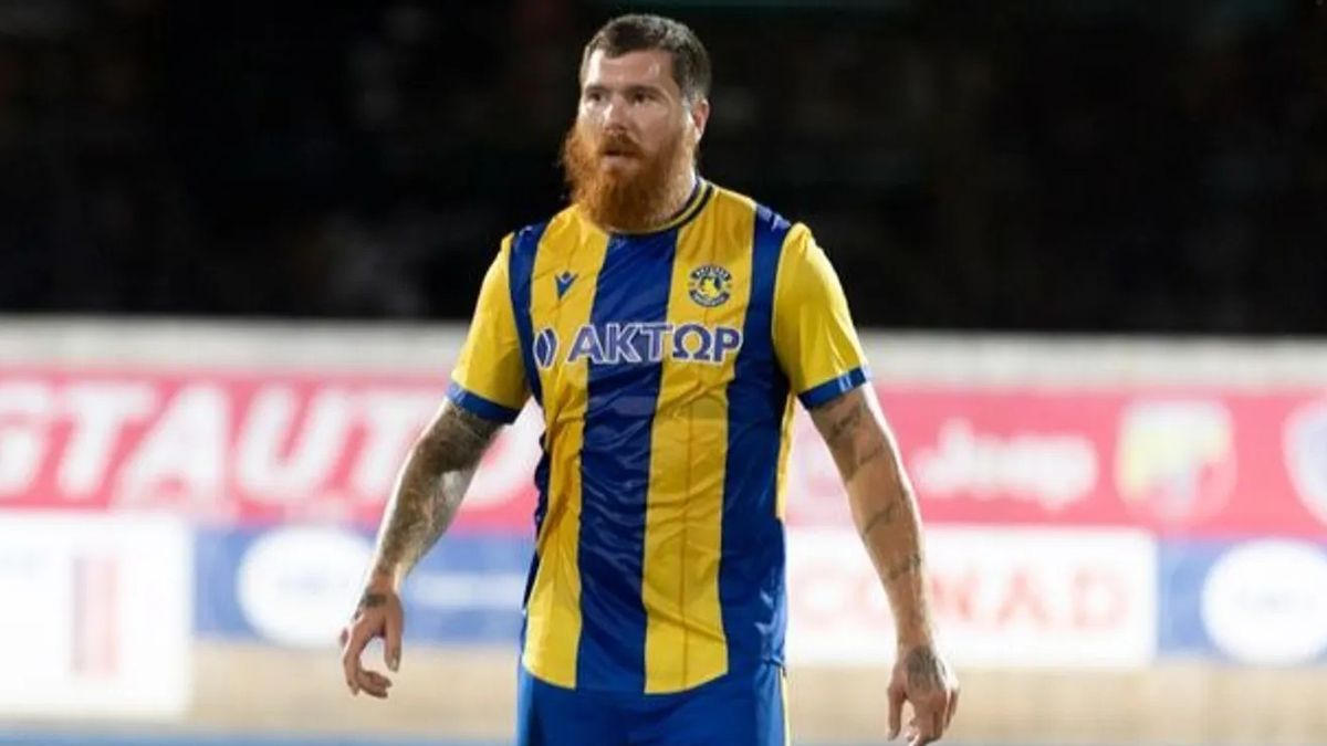 A Wrexhammel hozták szóba Ádám Martint: reagált a magyar csatár!