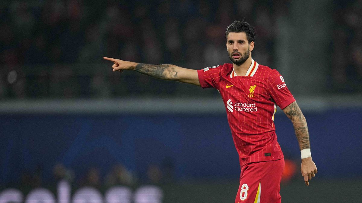 „Jobbnak látta az edző, hogy kirak jobb szélre” – új szerepköréről nyilatkozott Szoboszlai Dominik