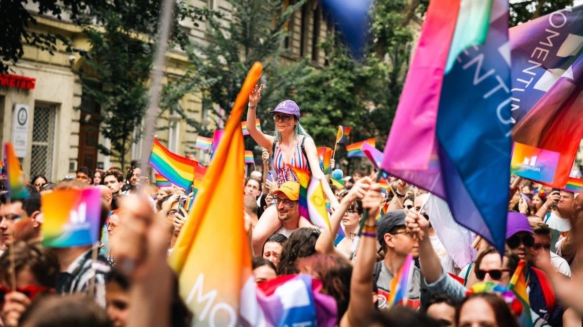 Előretör az LMBTQ-lobbi? Heves vitákat válthat ki egy kinevezés a DK-s kerületben