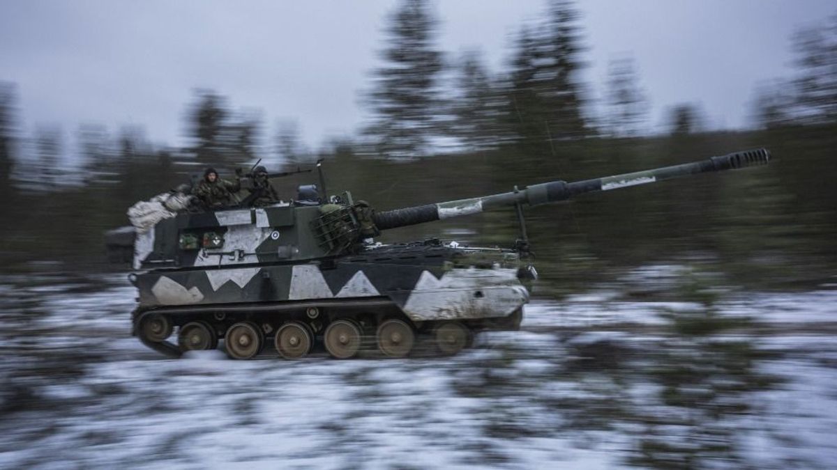 Már felsorakoztak a NATO-katonák a finn-orosz határnál