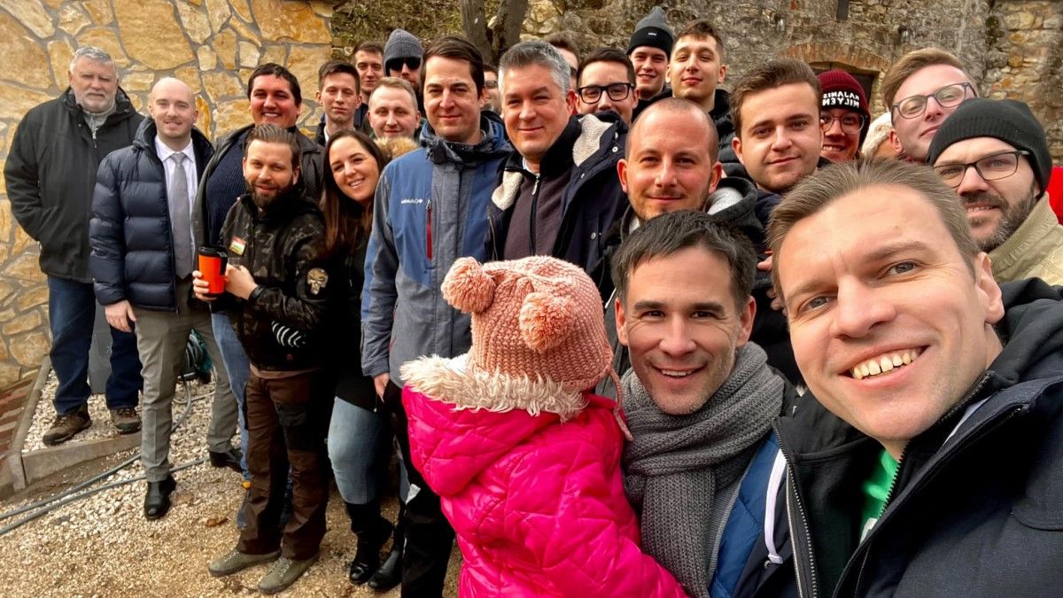 Érzelmes üzenetet fogalmazott meg a fiataloknak Menczer Tamás (VIDEÓ)