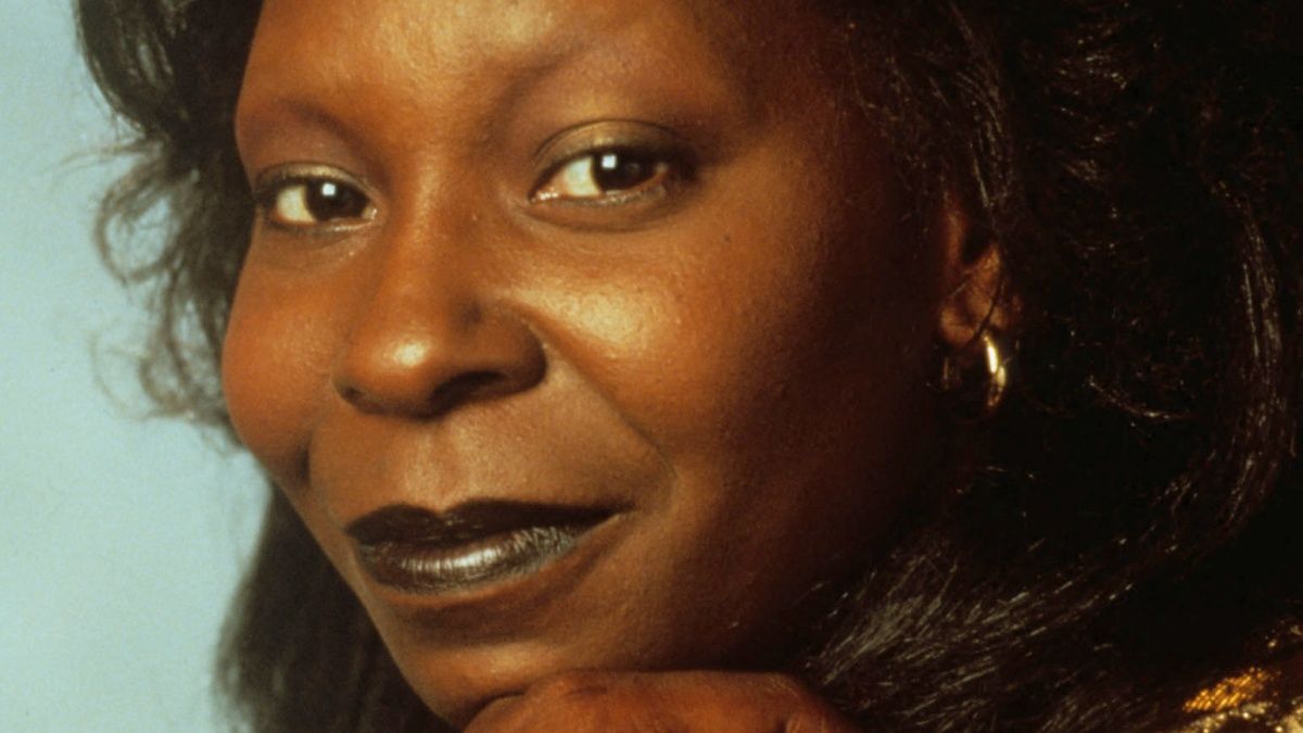 Még a Trump-szavazó családtagokat is kerülni kell Whoopi Goldberg szerint