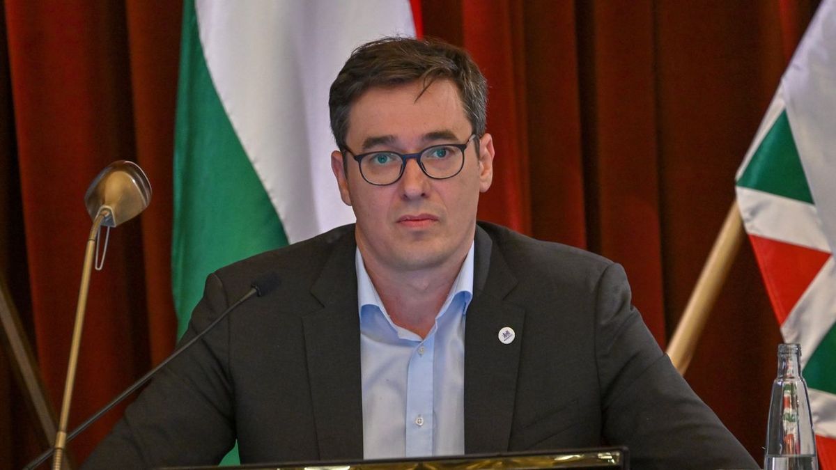 Szentkirályi: Karácsony szándékosan félrevezeti a budapestieket (VIDEÓ)