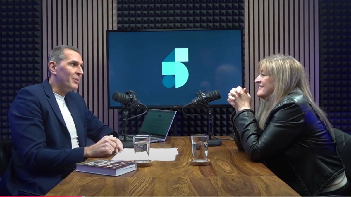 „Mit akar Orbán Viktortól? Nevetségessé akarja tenni magát?” – Schmidt Mária kőkemény kritikát fogalmazott meg Magyar Péterről! (VIDEÓ)