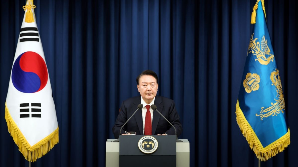 Dél-koreai helyzet: rég nem látott politikai öngyilkosságnak lehetünk tanúi