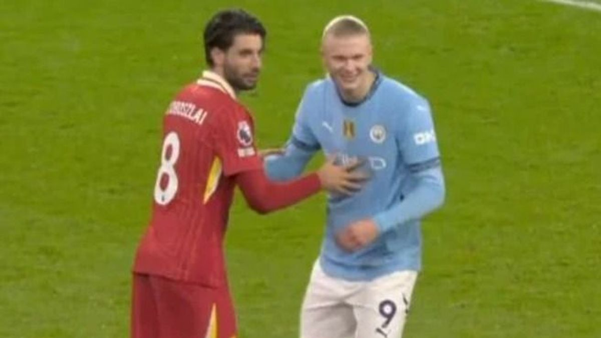 Ez vicc? – az angol média szerint nem normális, hogy Szoboszlai és Haaland viccelődnek meccs közben (VIDEÓ)