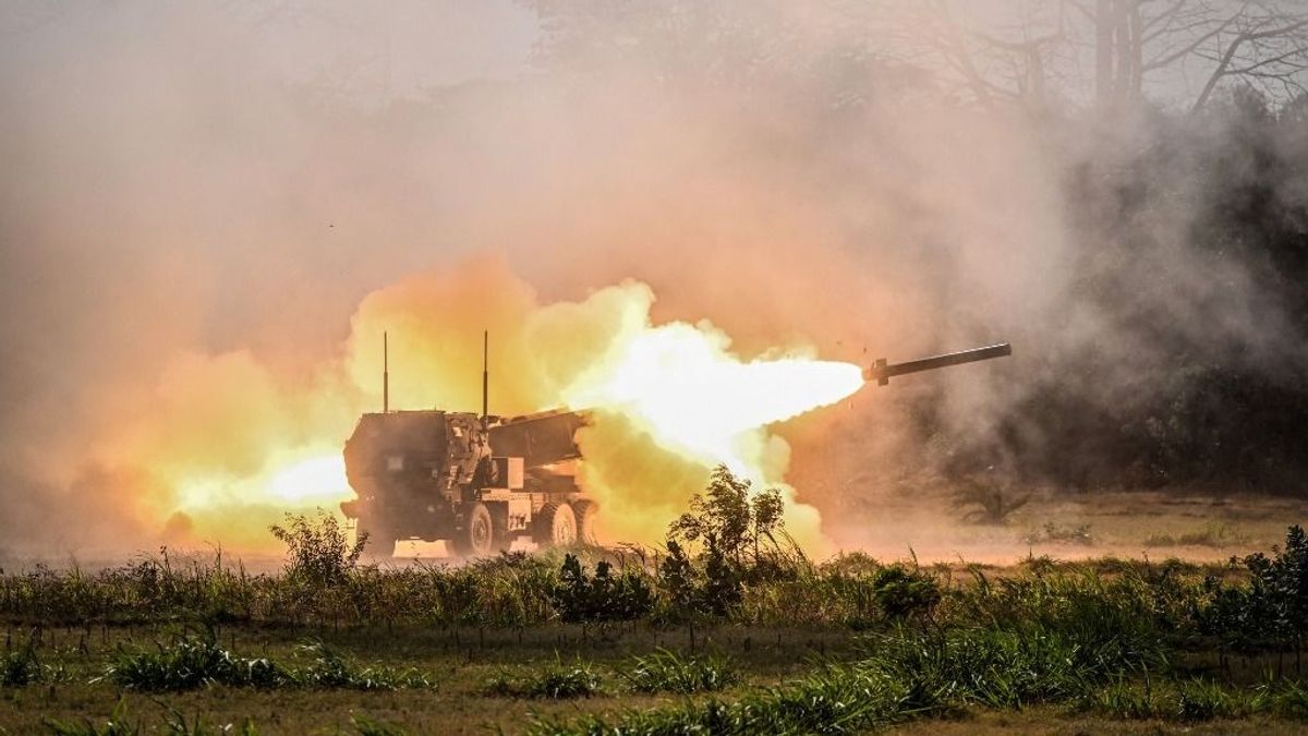 Lecsapott az ukrán HIMARS: ez most nagyot szólt, fogták is a fejüket az oroszok