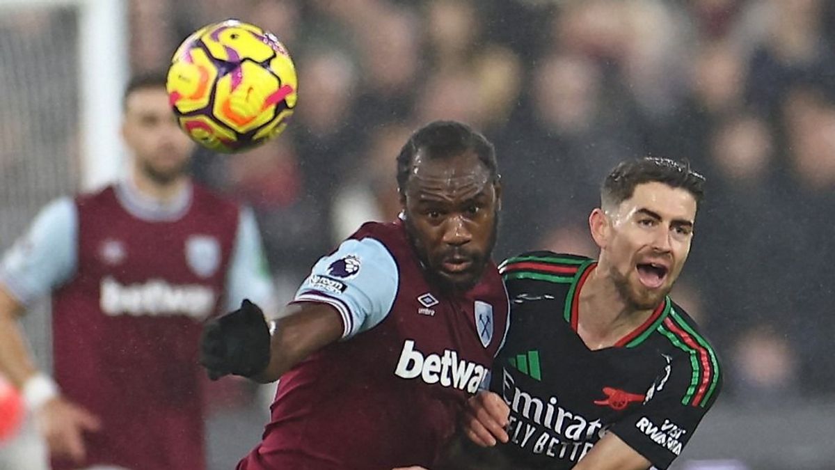 Autóbalesetet szenvedett a Premier League-sztár