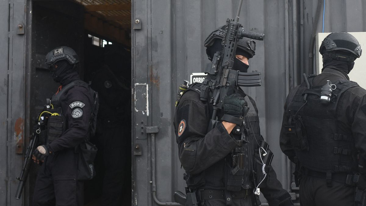 Négy férfit fogott el az északmacedón rendőrség terrorizmus gyanúja miatt