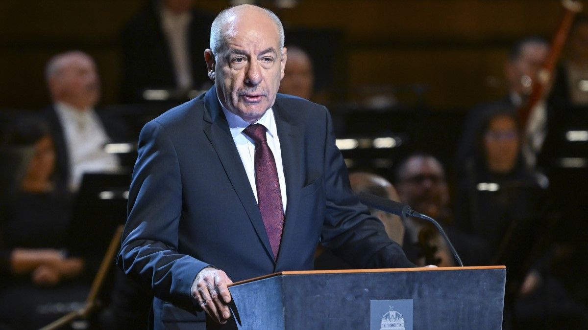 Sulyok Tamás: Ha közösségeink sikeresek, akkor a nemzet is sikeres!