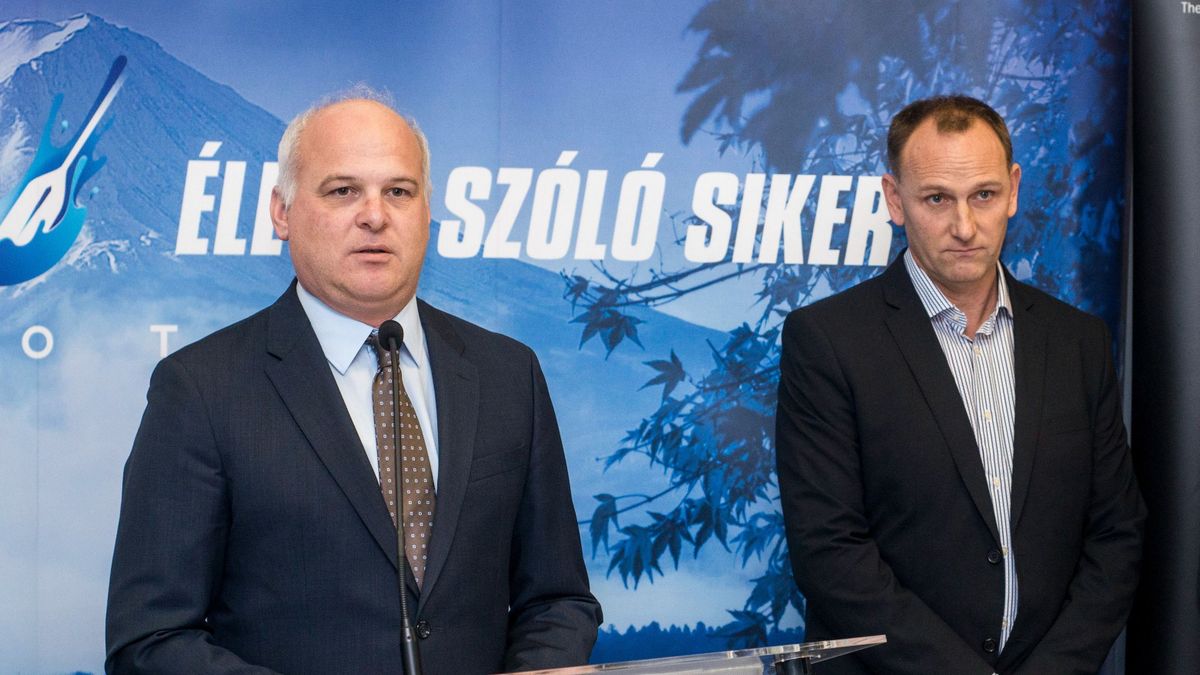 A kenuból is kiborították a magyar szövetségi kapitányt!