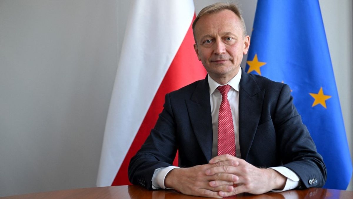 Tusk embere bejelentette: szépek a magyar reformok, de mégsem úgy gondolták