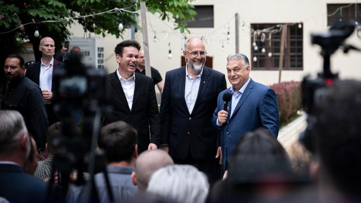 Orbán Viktor népszerűsége visszafoghatta a magyarellenességet a román választásokon – elemző a Mandinernek