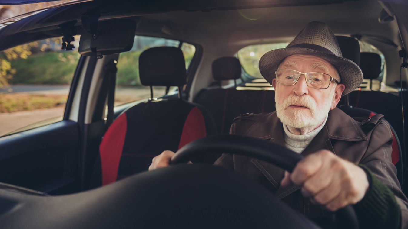 Photo,Of,Retired,Grandfather,Drive,Highway,Hold,Steering,Wheel,Wear