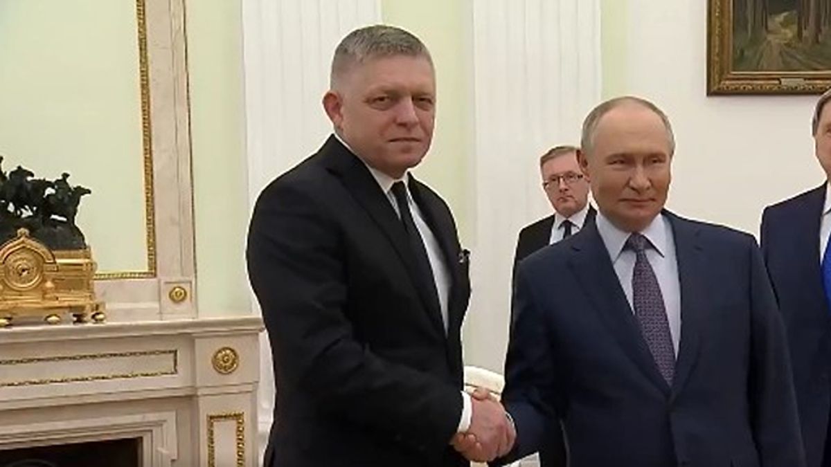 Szívélyes fogadtatásban részesült Robert Fico Moszkvában (VIDEÓ)