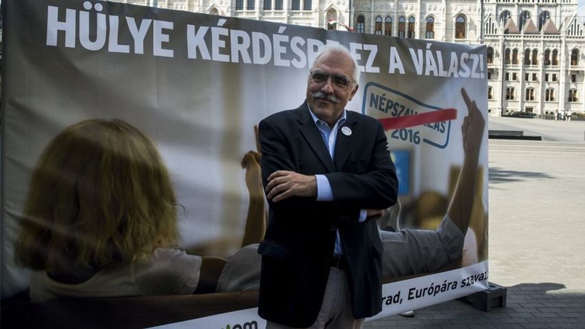 Hahó, mindenszaristák, hát nem ízletes a román-osztrák kolbászkerítés?