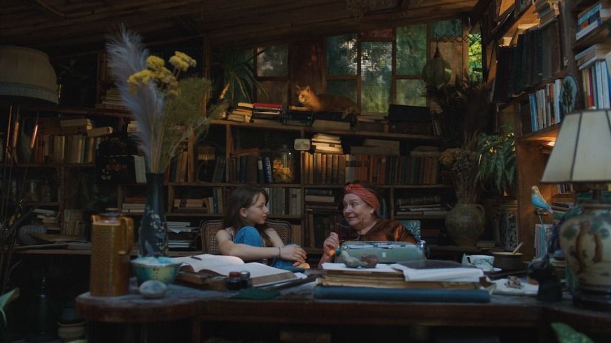 Elvesztette az anyját, aztán véletlenül írt egy könyvet – a Bauhaust is megidézi az új magyar családi film