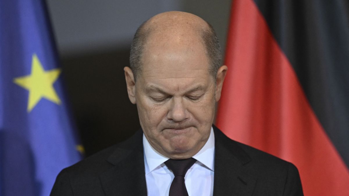 Nagyot bukhat Scholz: ha elvesztik a választást, ő lesz az elmúlt ötven év legsikertelenebb kancellárja