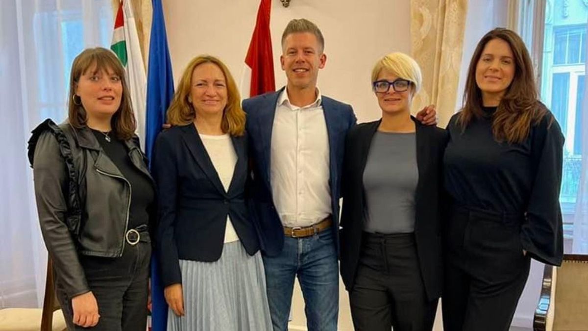Nagy a hallgatás Magyar Péterék nőjogi konferenciájáról, közben újabb hanganyag fedi fel a Tisza-vezér igazi arcát