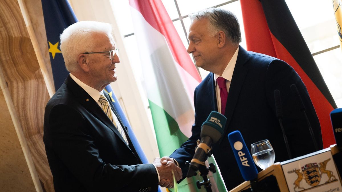 Itt az új miniszterelnöki javaslat: le a térképolvasással, le a nyelvtanulással!