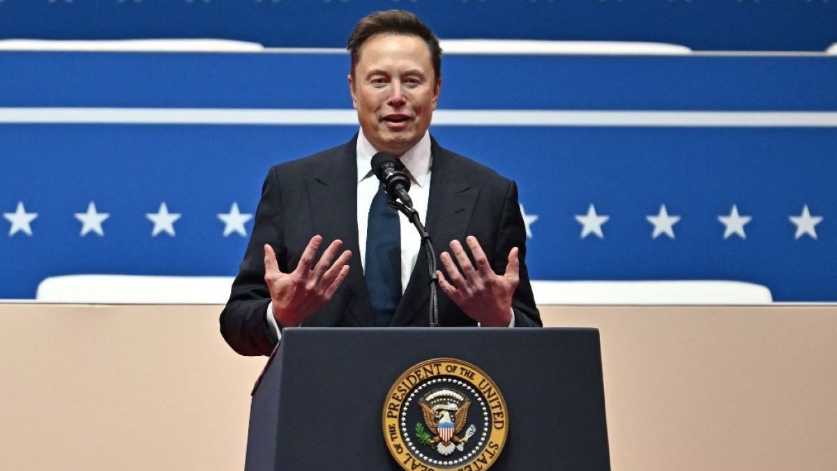Elon Musk nem tudta szó nélkül hagyni Orbán leleplező posztját