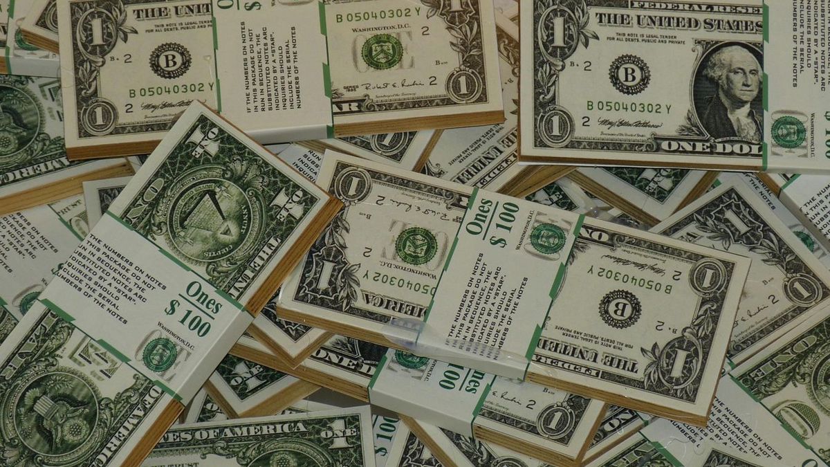 Milyen szankciók? Amerikai és uniós cégek több milliárd dollárt fizettek Oroszországnak