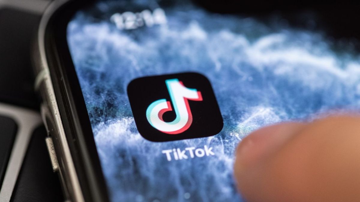 Sajtóhír: Kína lekapcsolja a TikTok-ot az Egyesült Államokban vasárnap
