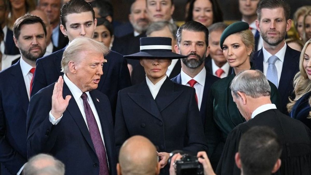 Beiktatták Donald Trumpot: Jöhet „a józan ész forradalma”