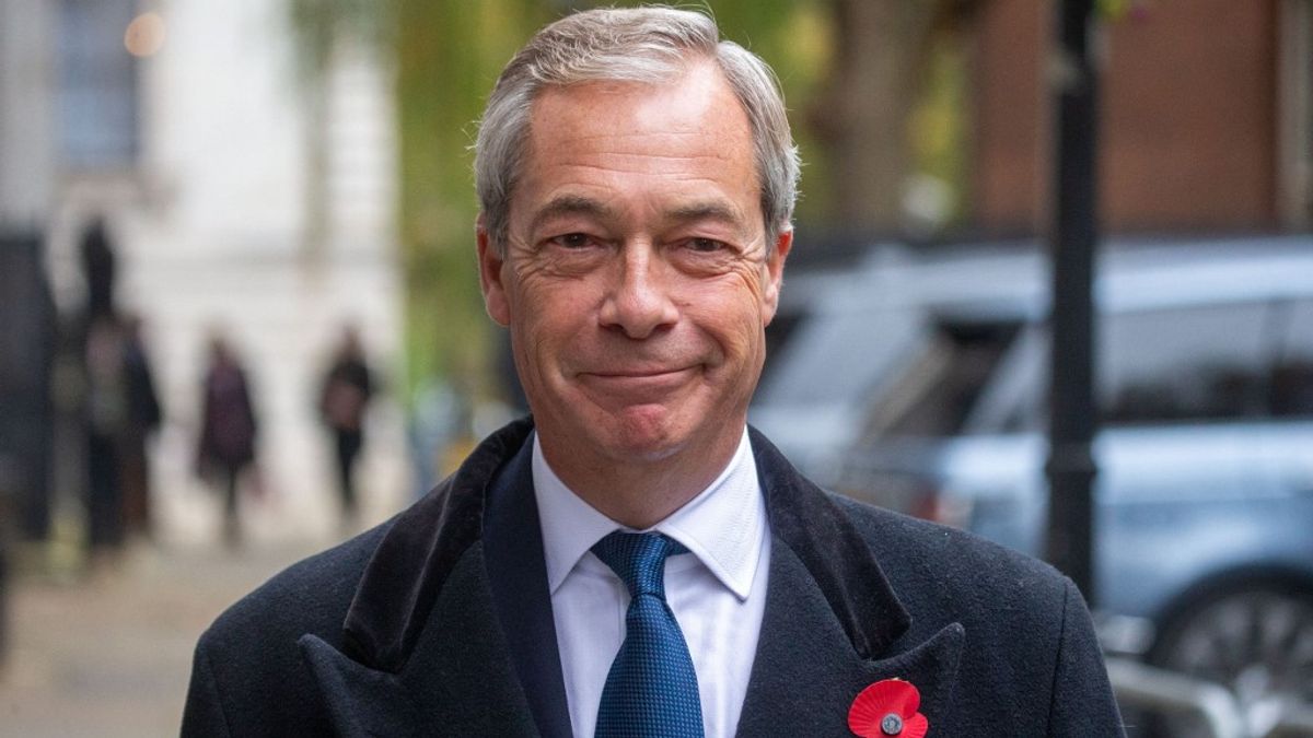 Folytatódik a jobboldali áttörés, Nigel Farage beérte a Munkáspártot