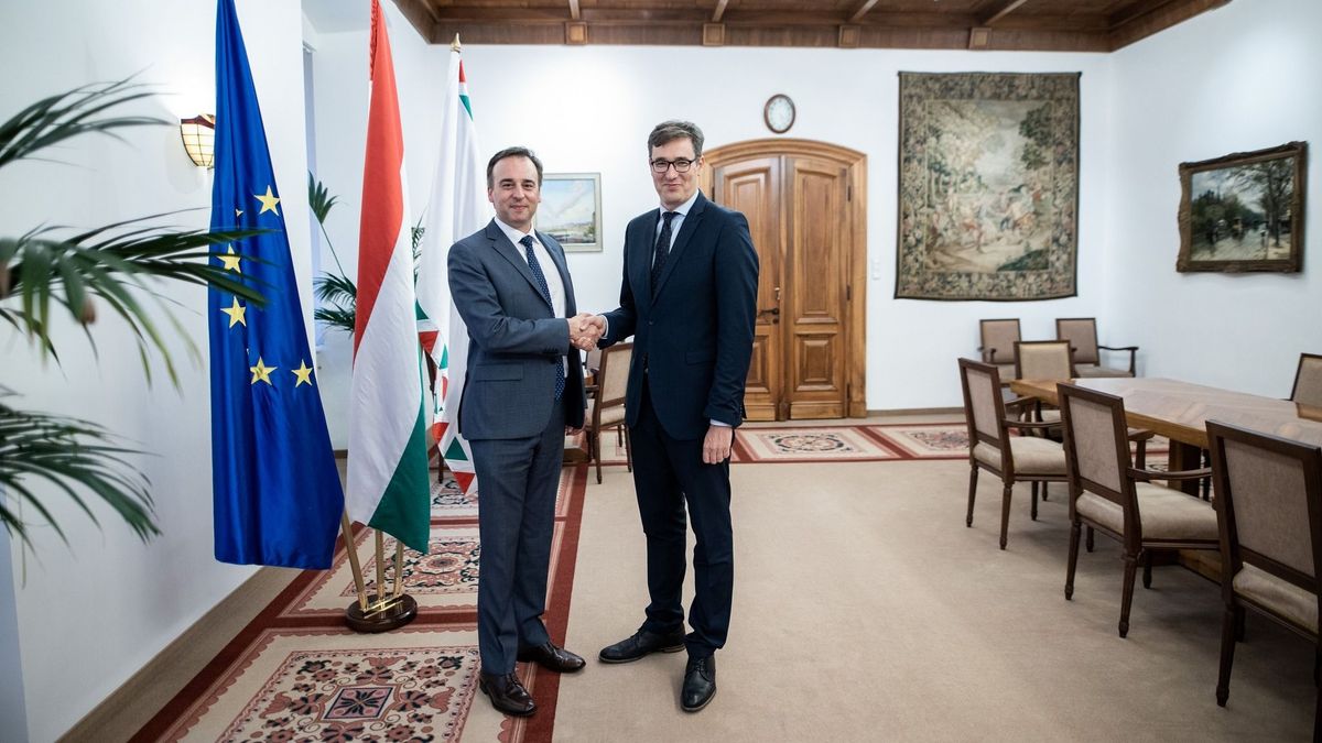 Itt a leleplezés: a washingtoni pénzágyú Budapestet is célba vette