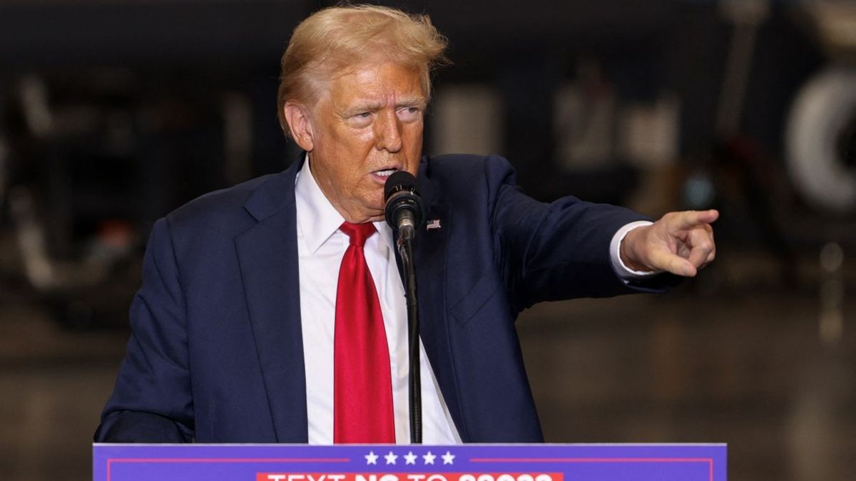 Trump nem fogta vissza magát: „Ez lehet a történelem legnagyobb botránya és a demokraták nem bújhatnak el!”