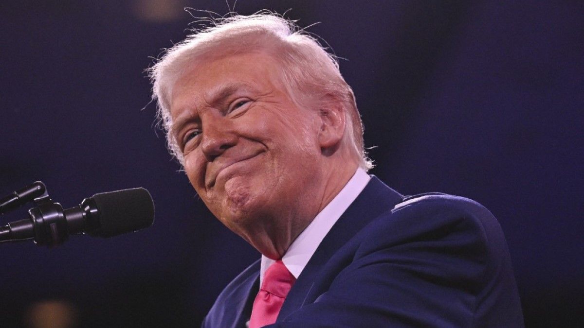 A fantáziavonaton nincs fék: egy korábbi kazah hírszerző szerint Trump KGB-ügynök