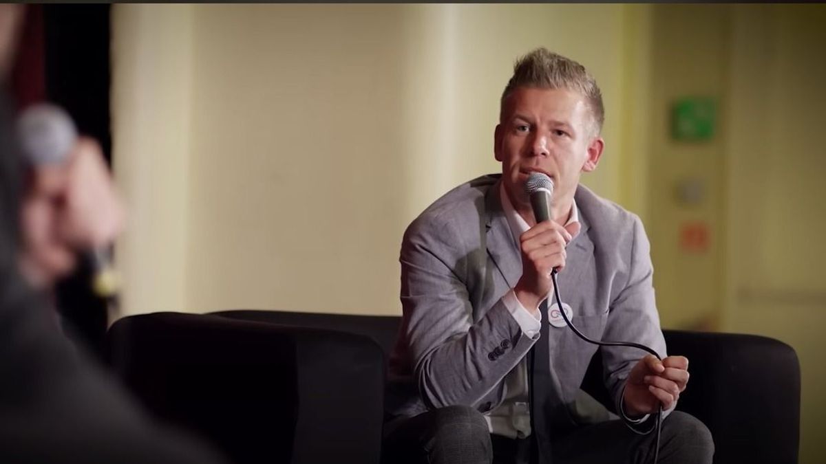 Magyar Péter hallgatása a Puzsér-botrány kapcsán: kínzó kérdésekre nem érkezik válasz