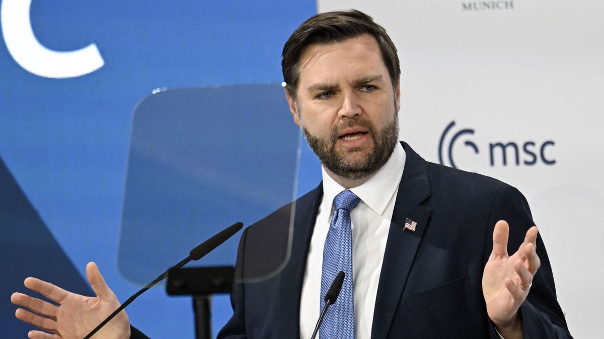 Amerika adja a NATO erejét, és az elnökét nem Brüsszelben választják