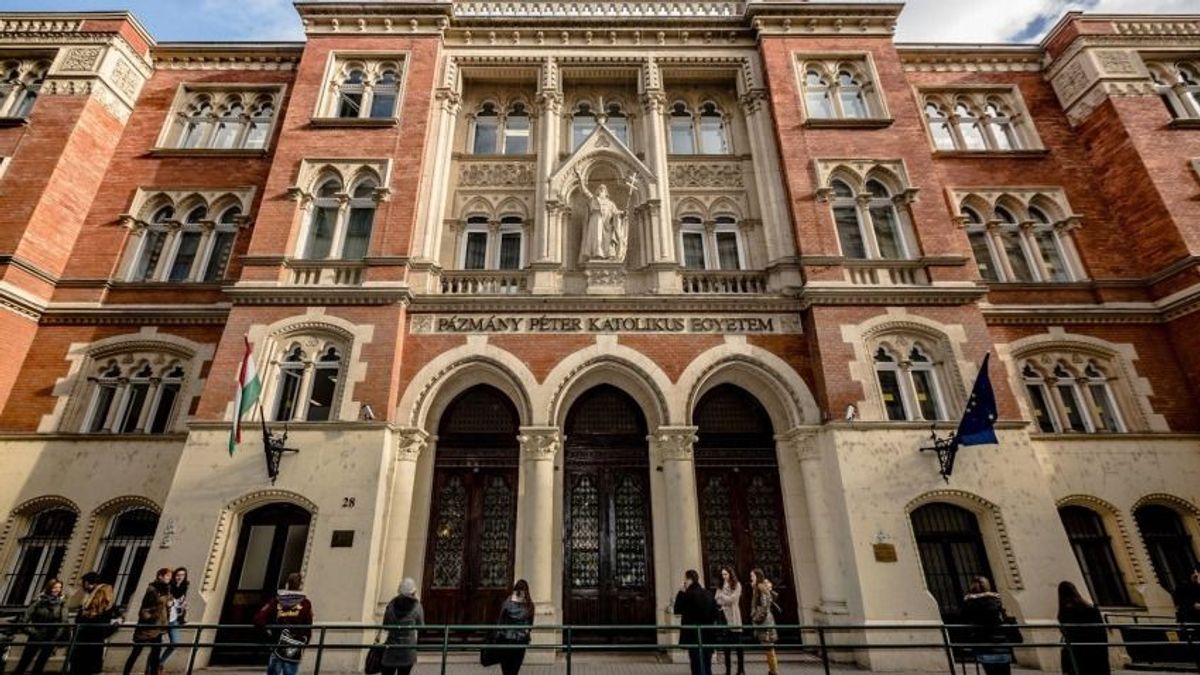 Ó, bár csupán a pázmányos germanisztikáról lenne szó! – De hát nem, nem csak arról van szó