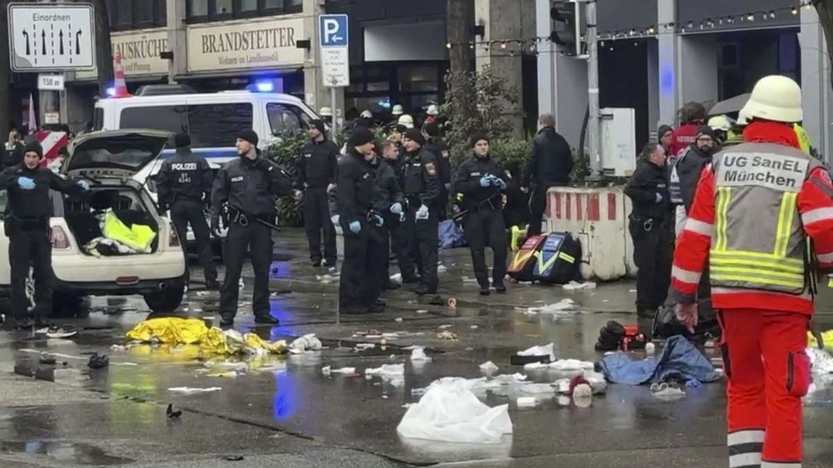 Emberek, ebbe a feje tetejére állt Európába ki vágyik „vissza”?! – De komolyan!
