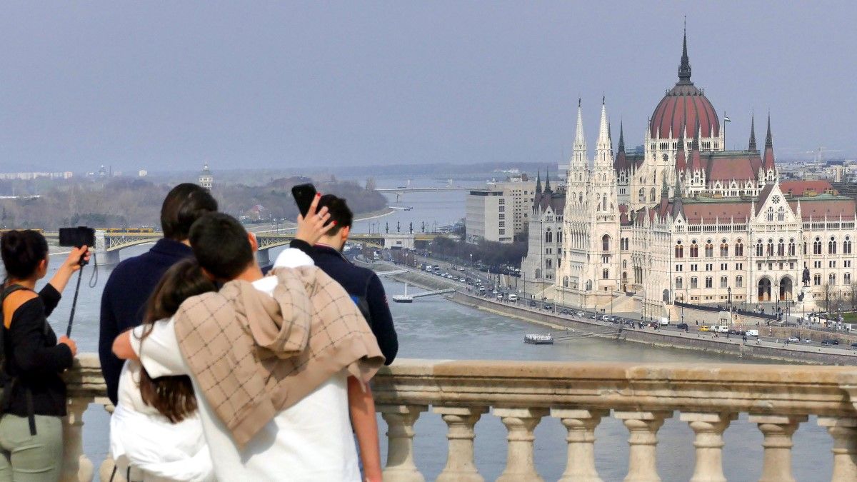 Lendületben a turizmus: ősztől érkezik a szektor saját bankja