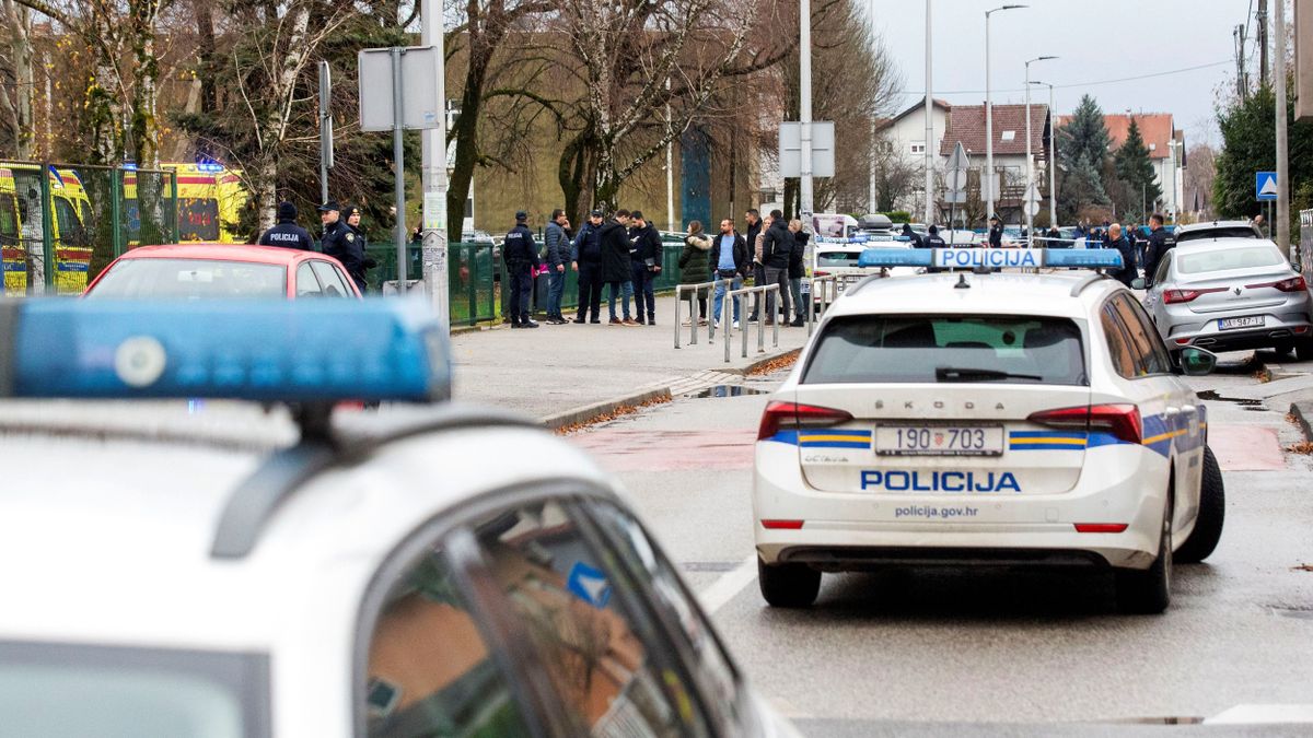 Allahhal, bombával és bosszúval fenyegettek meg több horvát iskolát