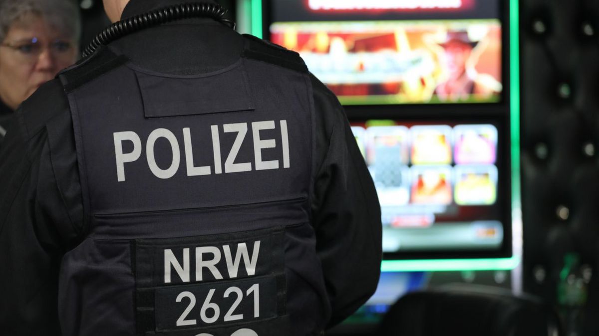 Elképesztő összegért őrzik Németországban az erőszakos afgán migránst, akit nem tudtak kitoloncolni