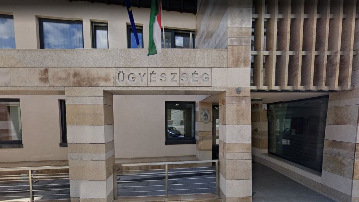 Döbbenetes: enyhítették a vádat a kisfiút felrúgó és bántalmazó berényi karateedző ügyében
