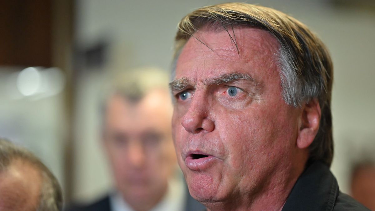 Az ügyészség vádat emelt „trópusi Trumpnak” nevezett Bolsonaro ellen
