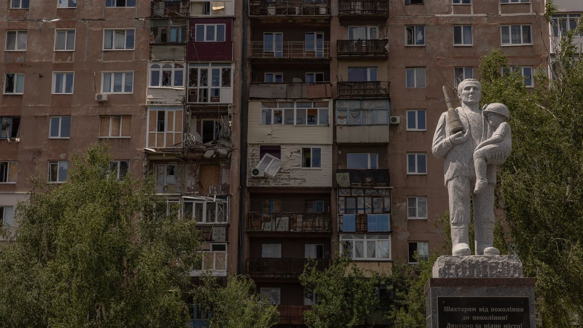 Kulcsfontosságú városért megy a harc, az ukránok a végsőkig kitartanak