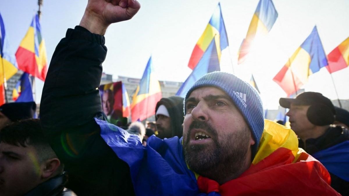 Kifakadt a svájci sztártörténész: Románia nem süllyedhet le Magyarország szintjére