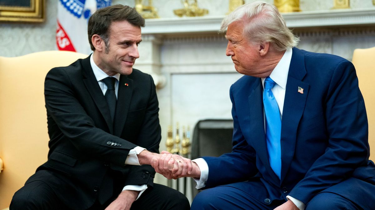 Macron leszögezte: ha ezt megteszi Oroszország, elindulnak az európai csapatok