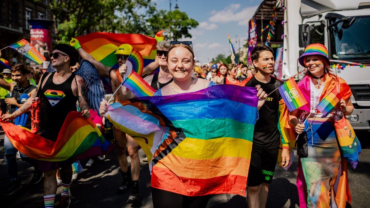 Az állampárt betiltaná a Pride-ot – nem hagyjuk!