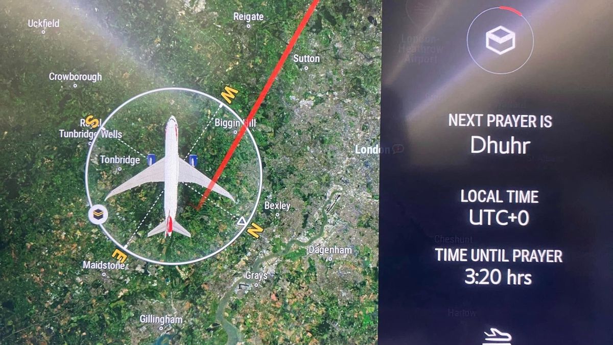 Európai látlelet: a muszlim imák időpontja helyet kapott a British Airways fedélzetén – kereszténységnek viszont nyoma sincs