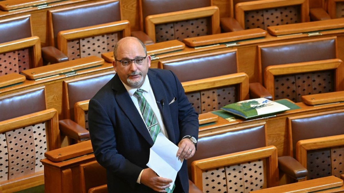 Megremegett az Országgyűlés: mattot kapott az egyik ellenzéki párt