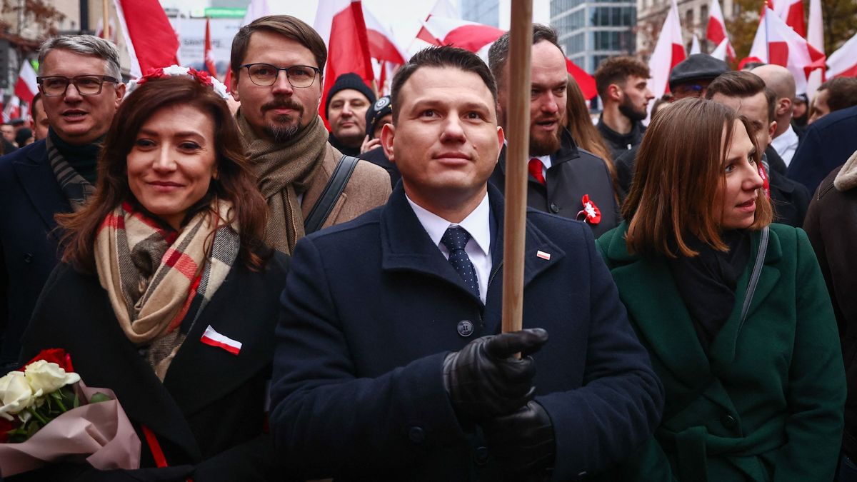 Meg kell állapodni Putyinnal – mondta a lengyel elnökjelölt, a népszerűsége máris az egekben